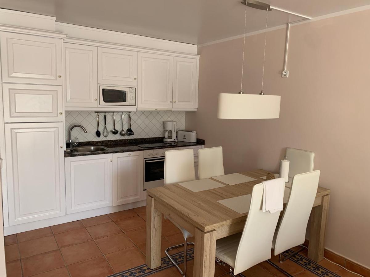 Апартаменты Residencia Cala Dorada Портопетро Экстерьер фото