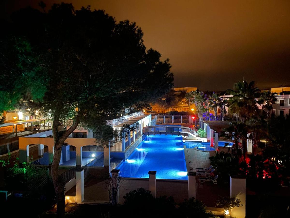 Апартаменты Residencia Cala Dorada Портопетро Экстерьер фото
