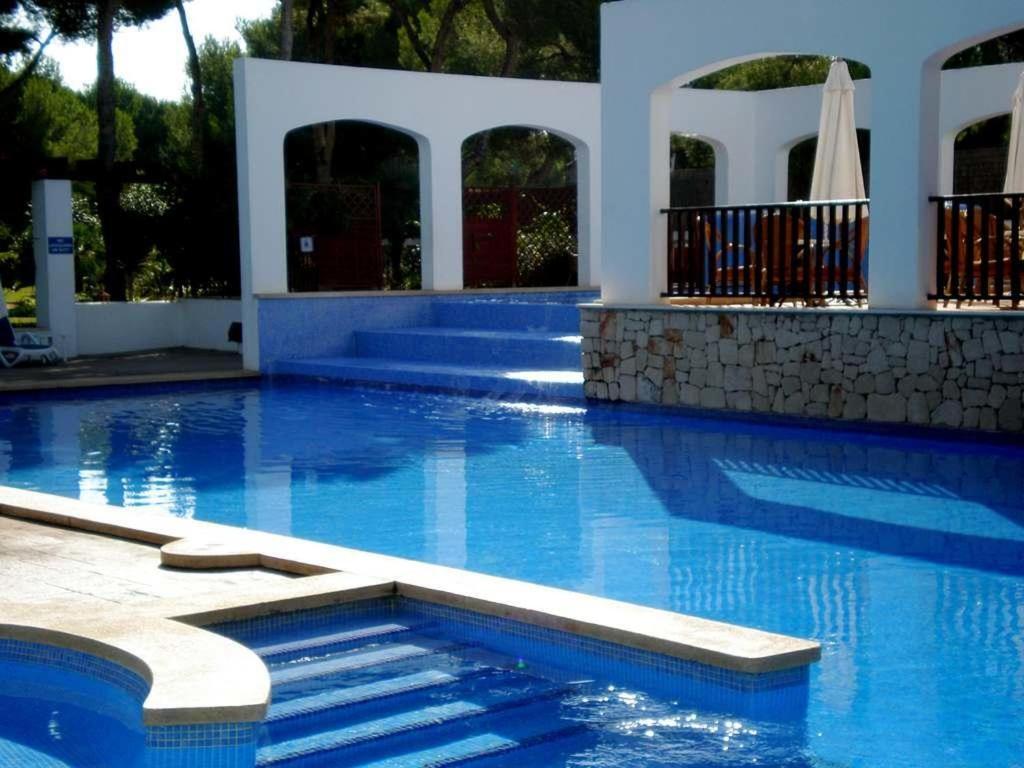 Апартаменты Residencia Cala Dorada Портопетро Экстерьер фото